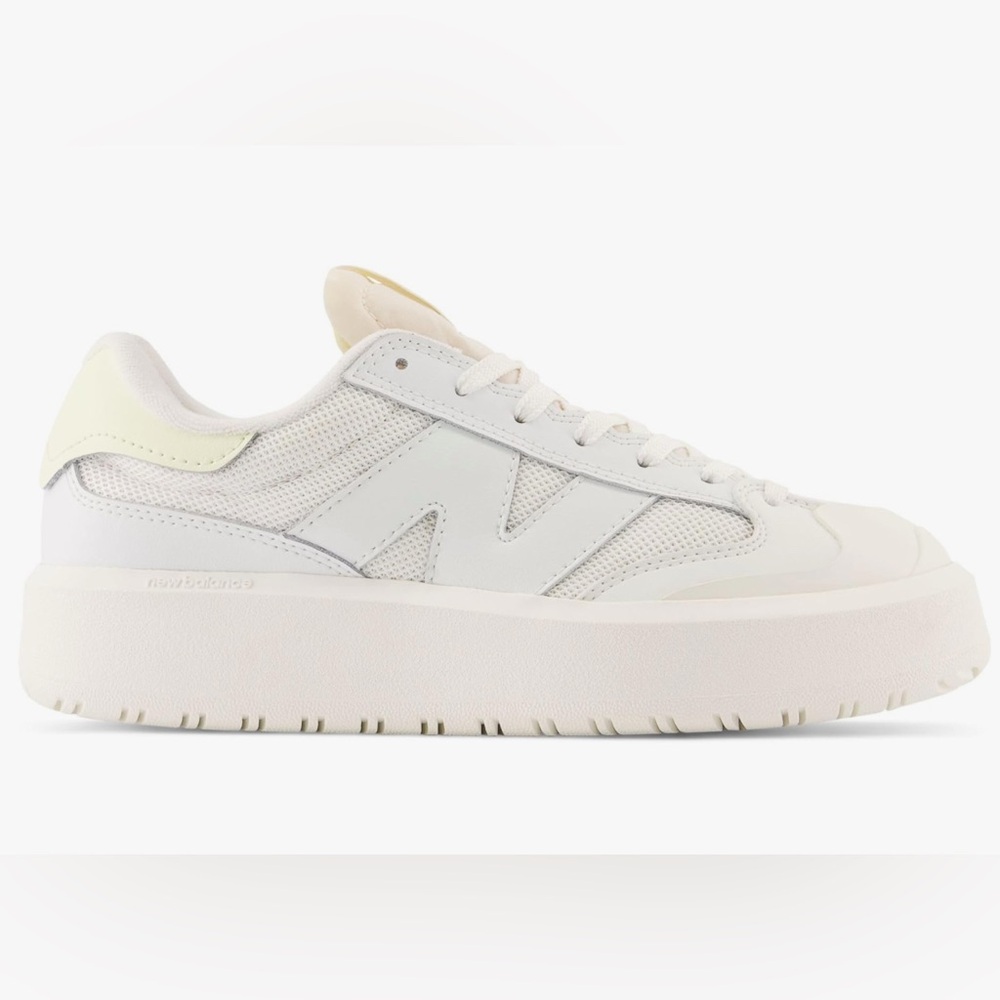 New Balance CT 302 size 10.5 brand new beige /white/ light grey